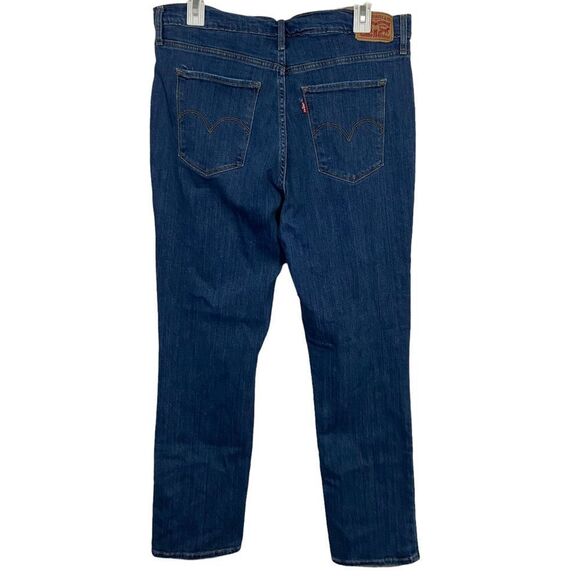 Levi’s 724 High Waisted Straight Leg Medium Wash Jeans - Picture 2 of 3